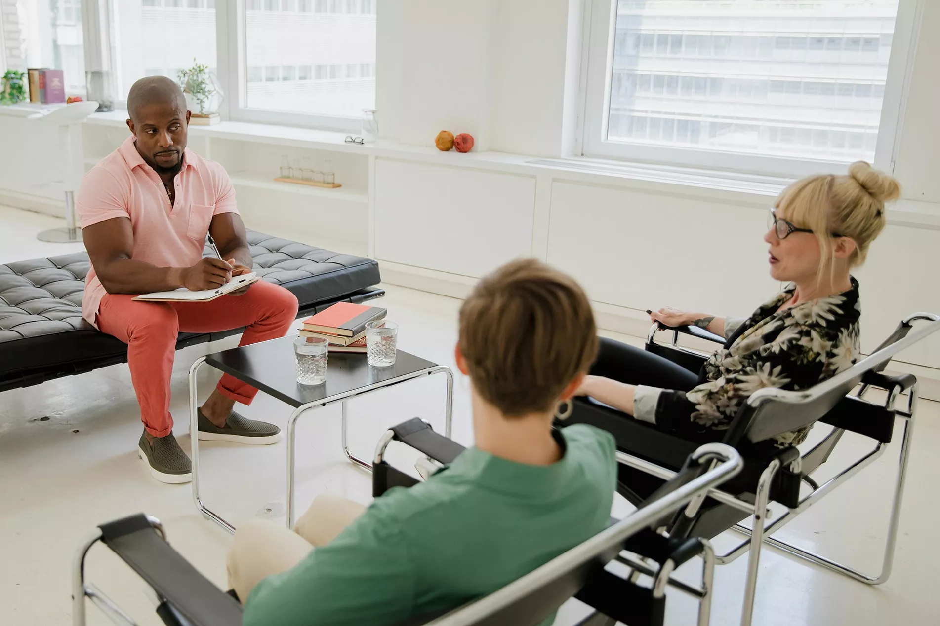 Terapia para adultos en Valladolid, especializada en el tratamiento de ansiedad, estrés, depresión y otros desafíos emocionales.